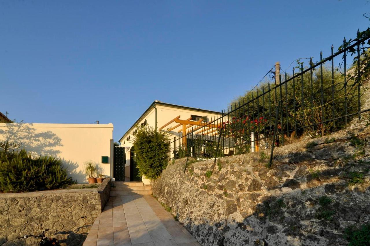 Myronis Villa Corfu Town Esterno foto