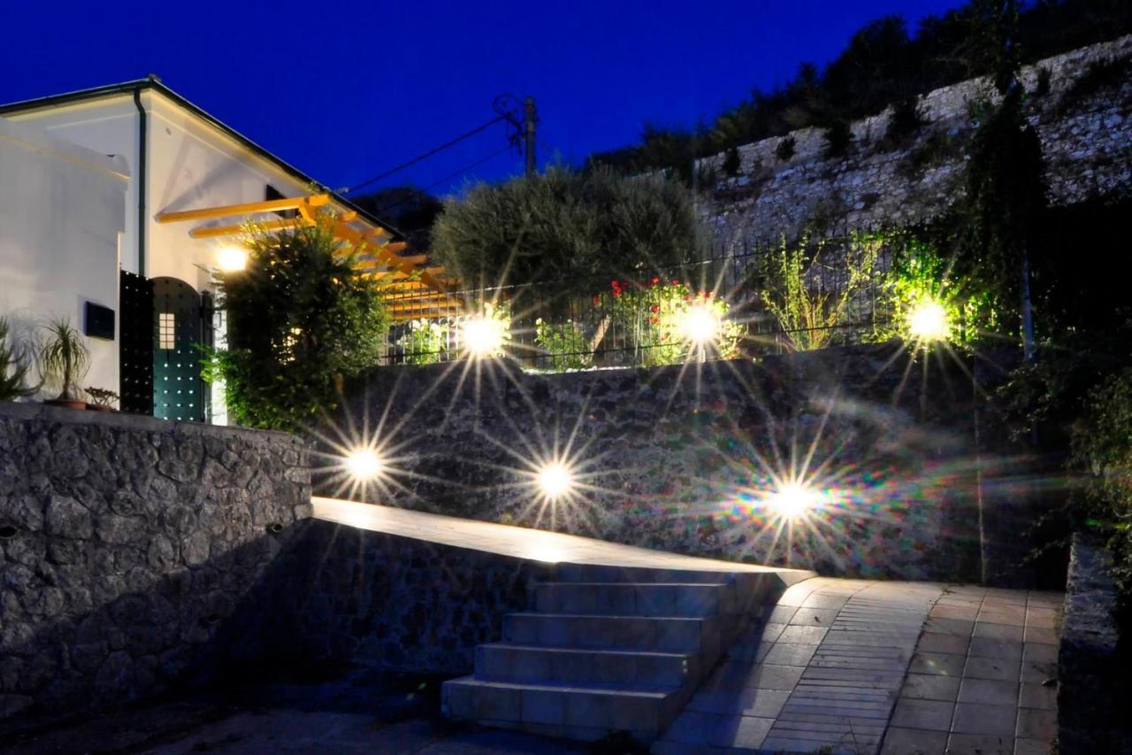 Myronis Villa Corfu Town Esterno foto